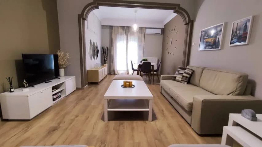 Квартира с 2 спальнями в Салониках, Центр